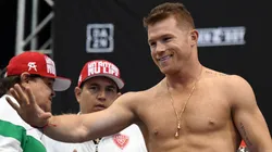 El boxeador se prepara para la gran batalla.