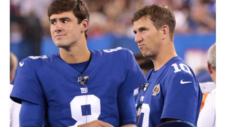 DeMarcus Lawrence lo llamó 'pequeño Manning' y Daniel Jones no tardó en responder