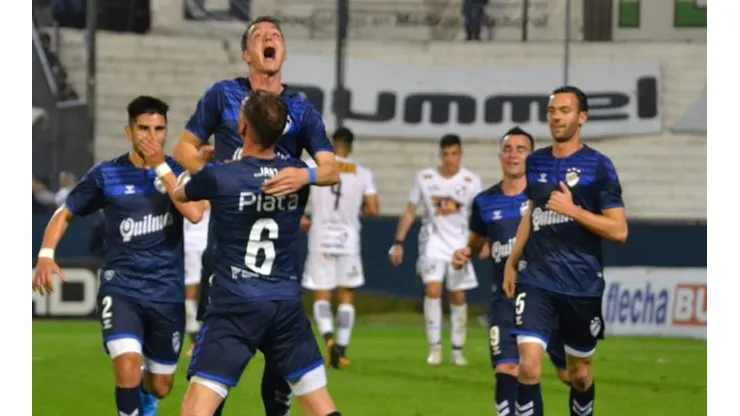 Cómo ver en vivo Quilmes vs. Villa Dálmine por la Primera Nacional