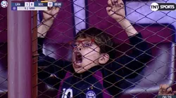 Explotó en Twitter: nene hincha de Lanús se volvió completamente loco con el gol de Sand a Boca