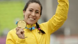 Mariana Pajón utilizó un particular disfraz junto a su novio y alborotaron Medellín