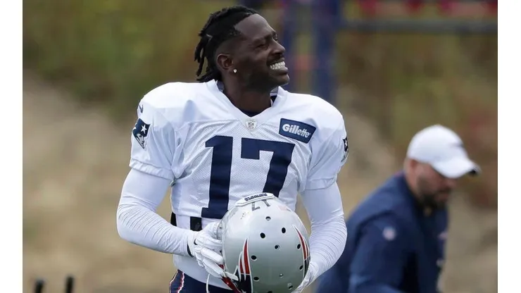 Antonio Brown podría volver a jugar en… ¡Brasil!