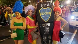 Foto del ataúd que estuvo en la noche de ayer.