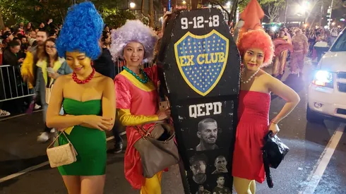 Foto del ataúd que estuvo en la noche de ayer.