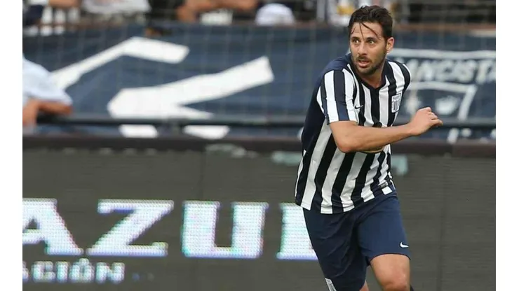 Claudio Pizarro jugó en Alianza hasta 1999.
