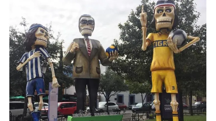 Tres figuras del futbol regio fueron inmortalizadas