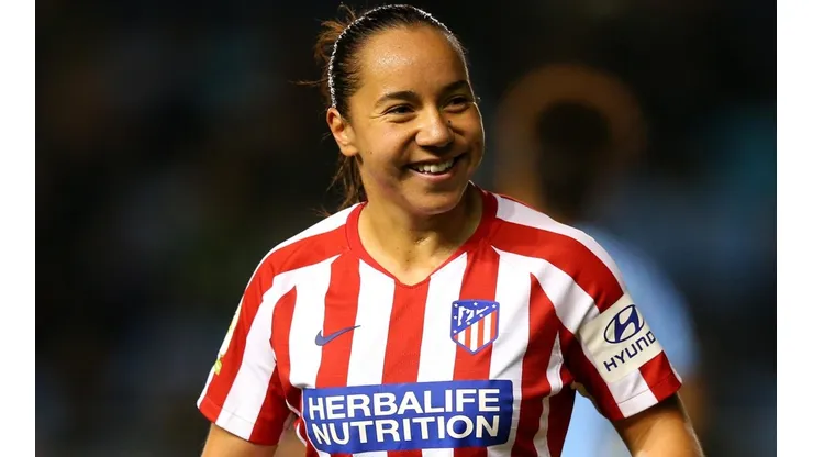 El gran gesto que tuvo Charlyn Corral con una aficionada