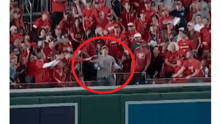 Vídeo: fanático de los Nationals arriesgó el cuerpo por su cerveza y ganó el mejor premio de su vida en la Serie Mundial