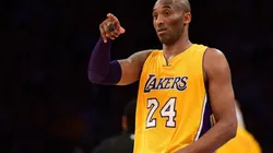 A Kobe Bryant le preguntaron si regresaría a la cancha y le tiró un dardo a LeBron con su respuesta