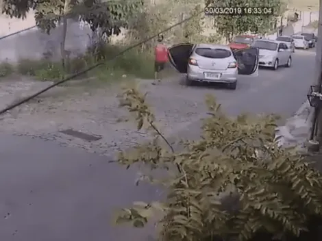 Video viral: quisieron robarle, pero no sabían que tenía una bocina diabólica