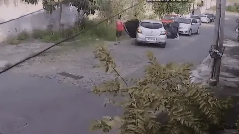 Video viral: quisieron robarle, pero no sabían que tenía una bocina diabólica