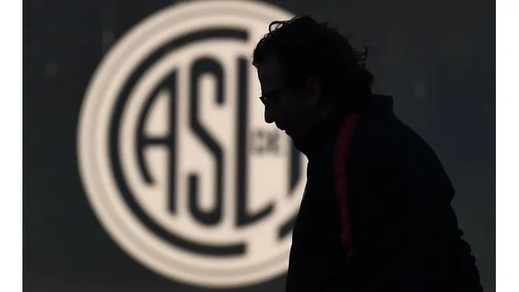 Fox Sports: Lammens no le aceptó la renuncia a Pizzi