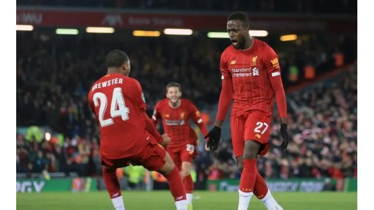 ¡Hubo diez goles y penales! Liverpool y Arsenal jugaron uno de los partidos del año