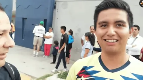 El hincha que viajó durante seis horas y no pudo ingresar al estadio por razones obvias.