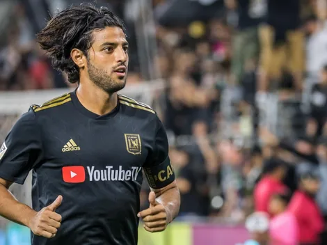 La maldición que persigue a Carlos Vela: no puede ganar un título de liga