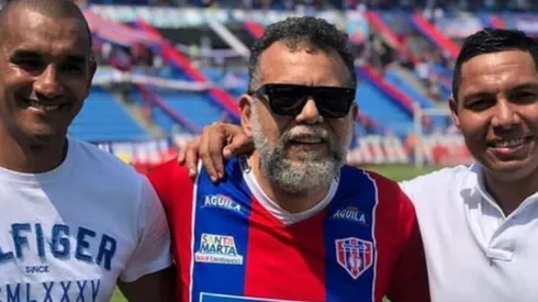 El padre Linero rezó para que el Unión Magdalena no descendiera, pero terminó en la capilla llorando