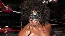 Mr. Niebla, internado por delicada enfermedad