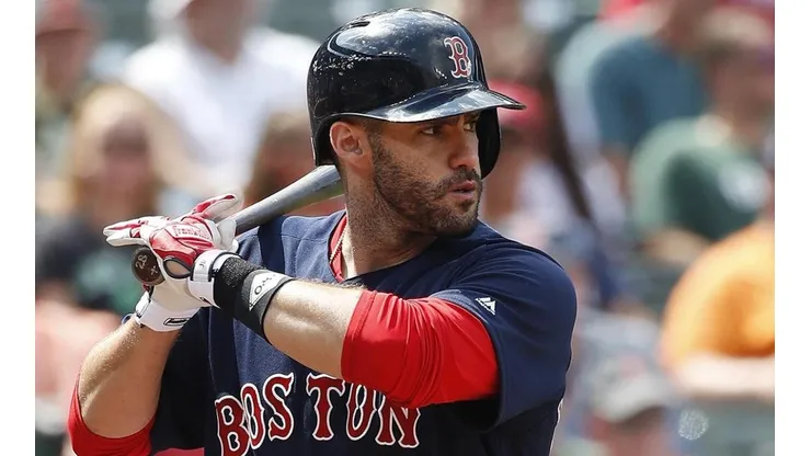 Los Medias Rojas de Boston aún no saben si ofrecerle un contrato a JD Martínez