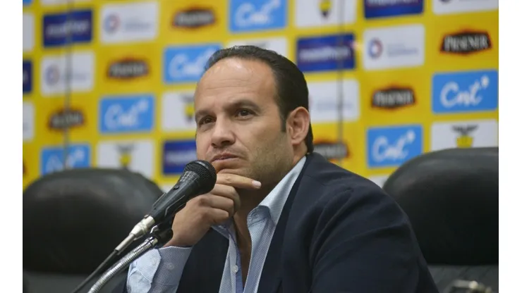 Francisco Egas, presidente de la Federación Ecuatoriana de Fútbol.