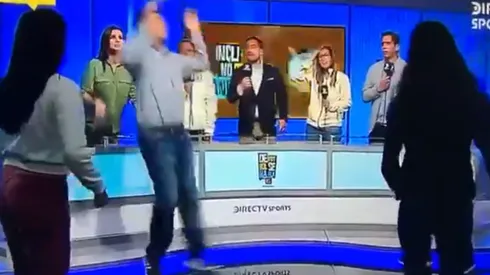 De fútbol se habla así fue el escenario de la particular escena.