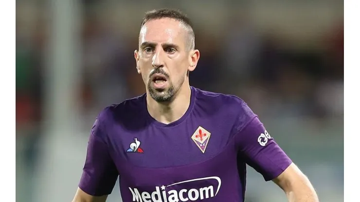 Se conoció la sanción a Ribery por empujar a juez de línea