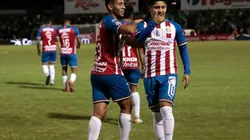 Chofis López y un particular festejo dedicado a un artista mexicano.