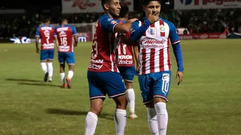 Chofis López y un particular festejo dedicado a un artista mexicano.