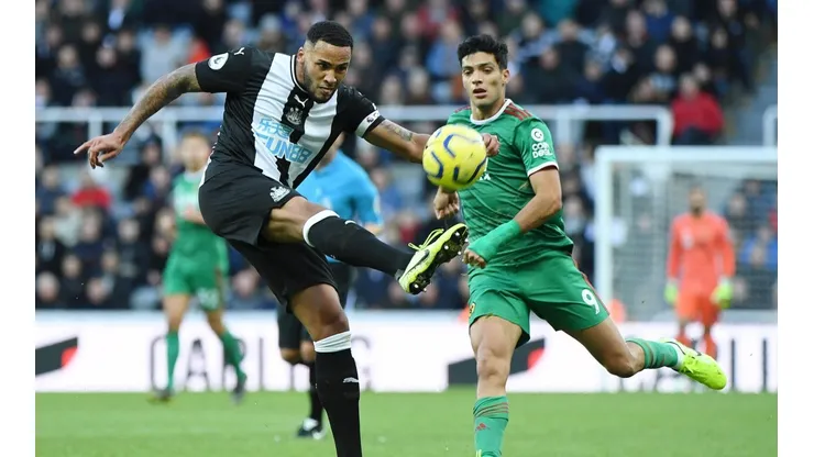 Wolves rescató un empate ante Newcastle