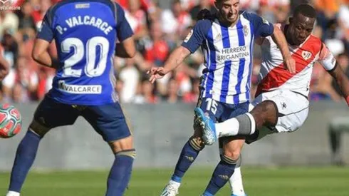 Luis Advíncula tiene 29 años de edad.