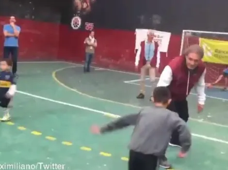 ¡Qué inconsciente! Un pequeño niño arriesgó su vida tirándole un caño a Ruggeri