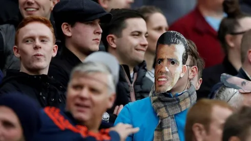La cara de Tevez, presente en las tribunas.