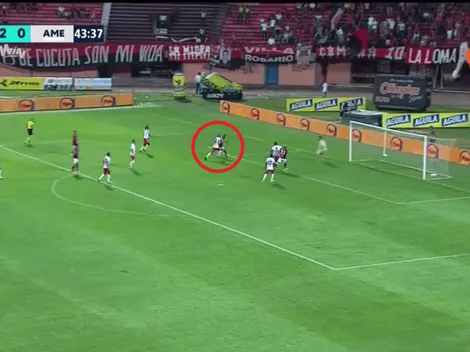 Carmelo Valencia juega desnudo: se va de doblete y Cúcuta golea 3-0 al América de Cali