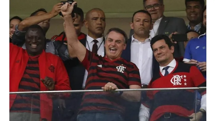 Jair Bolsonaro durante la victoria de Flamengo.