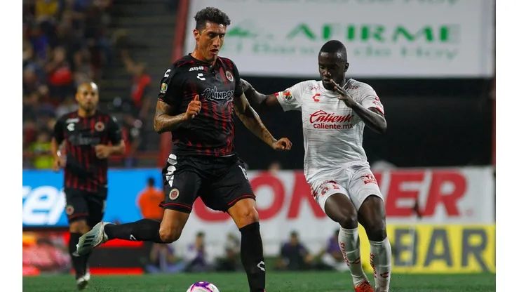 A Xolos le costó pero venció a Veracruz y aún sueña con la Liguilla