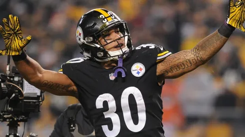 Mike Tomlin y los Steelers tienen una decisión que tomar sobre James Conner para la Semana 8
