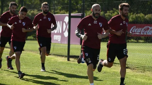 River comparó a sus jugadores con Los Simuladores y Twitter se volvió loco