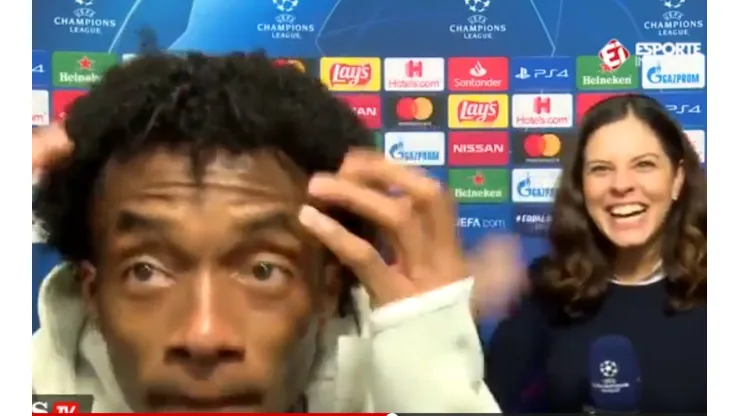 Juan Guillermo Cuadrado, antes de dar una entrevista sobre la Champions League.