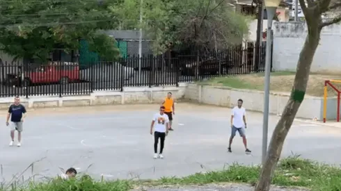 Reyes y Rodríguez sorprendieron a los fans con una cascarita