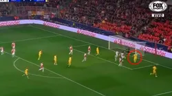 Al Barcelona lo ayudó la suerte y puso rápido el 2 a 1 gracias a un gol en contra