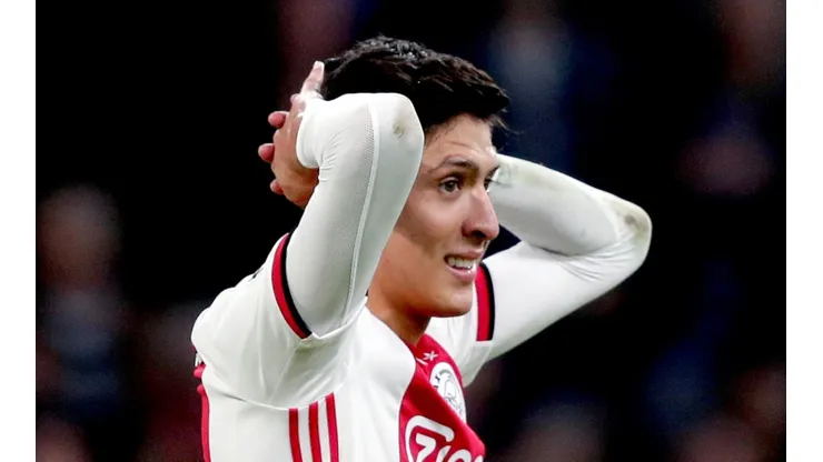 Edson Álvarez jugó un gran partido, pero no pudo evitar la caída del Ajax ante el Chelsea