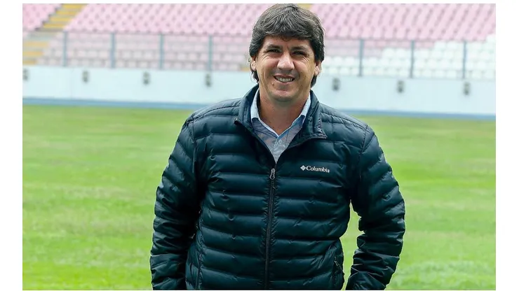 Ferrari llegó a la U con la nueva administración.