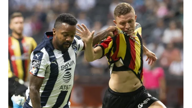 Leones Negros vs. Rayados