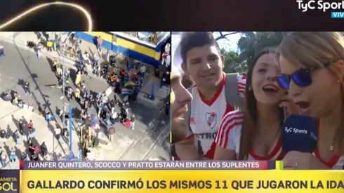 Video: a dos hinchas de River les preguntaron qué le gritarían a los jugadores y una desbarrancó