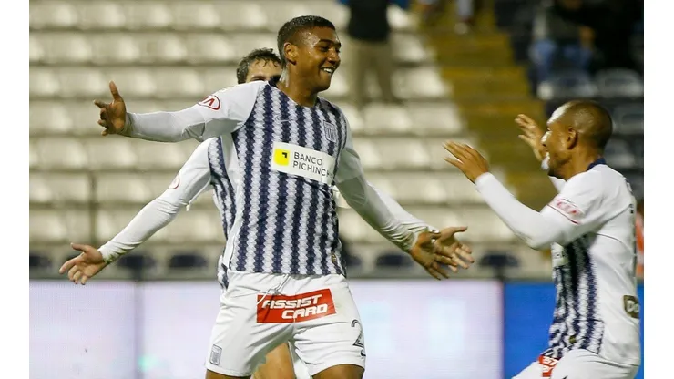 Fuentes tiene 21 años.