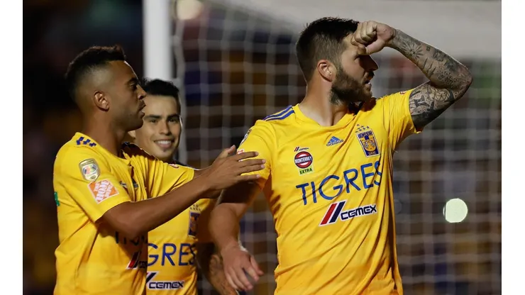 Muchos aficionados no le creyeron a Gignac.