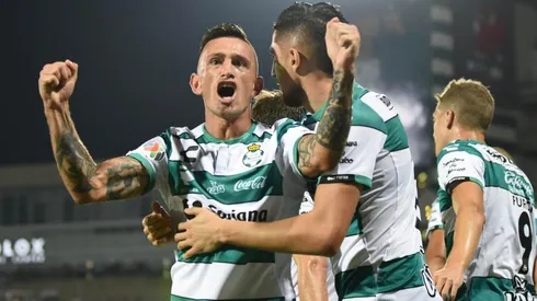 Santos Laguna visita a Correcaminos