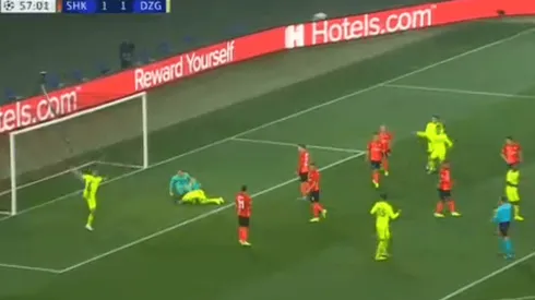 El penal más insólito de la Champions le permitió a Dinamo Zagreb llevarse un punto de oro de Ucrania