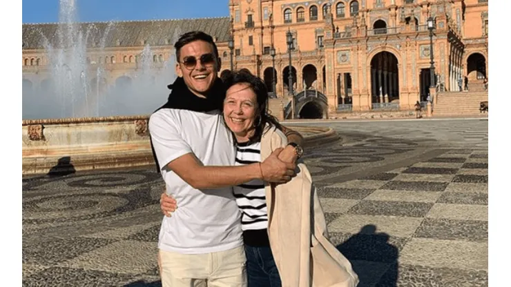 Dybala subió la foto más tierna en el Día de la Madre: "Esos momentos únicos con vos"