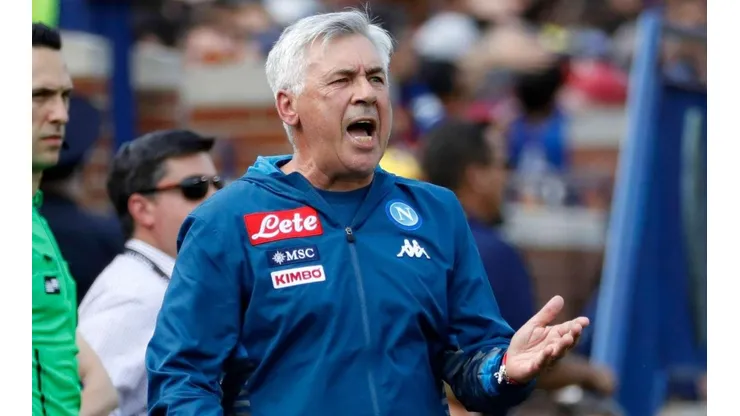 Carlo Ancelotti, entrenador de Napoli.
