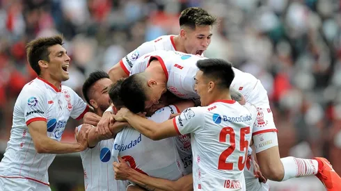 Huracán lo ganó de principio a fin y le dio otro golpe a un hundido San Lorenzo
